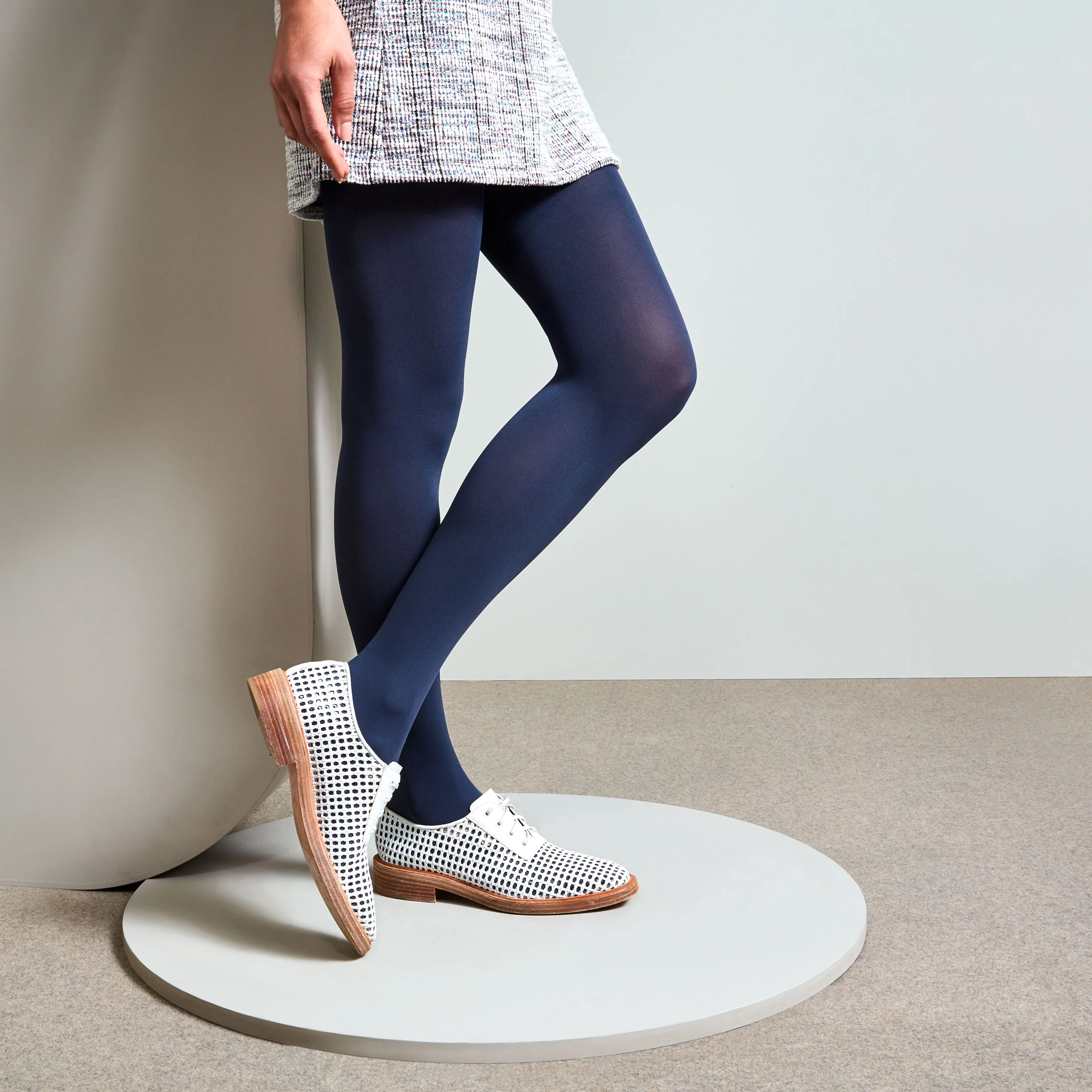 80-denier Premium Tights - Image 37