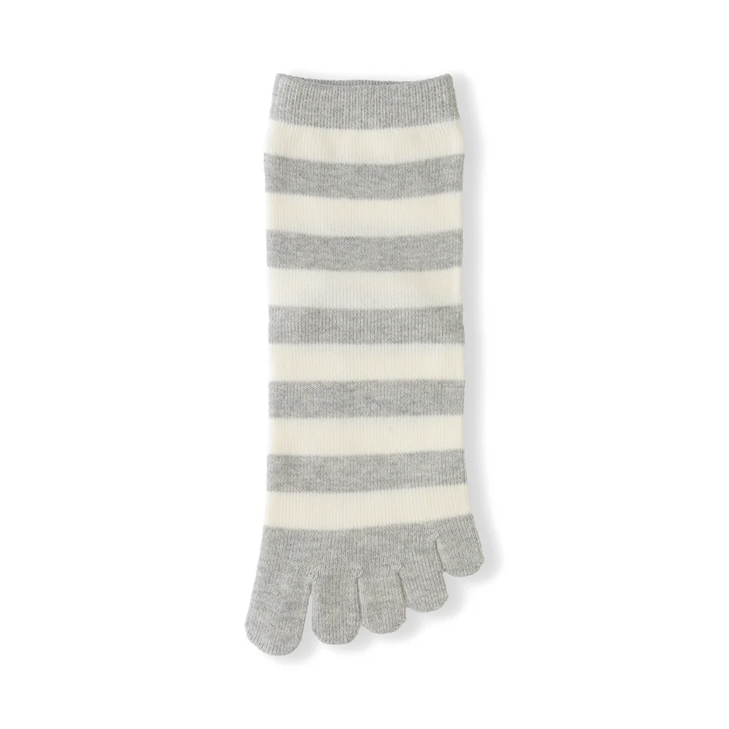 Bold Striped Cotton Toe Quarter Socks - Image 4