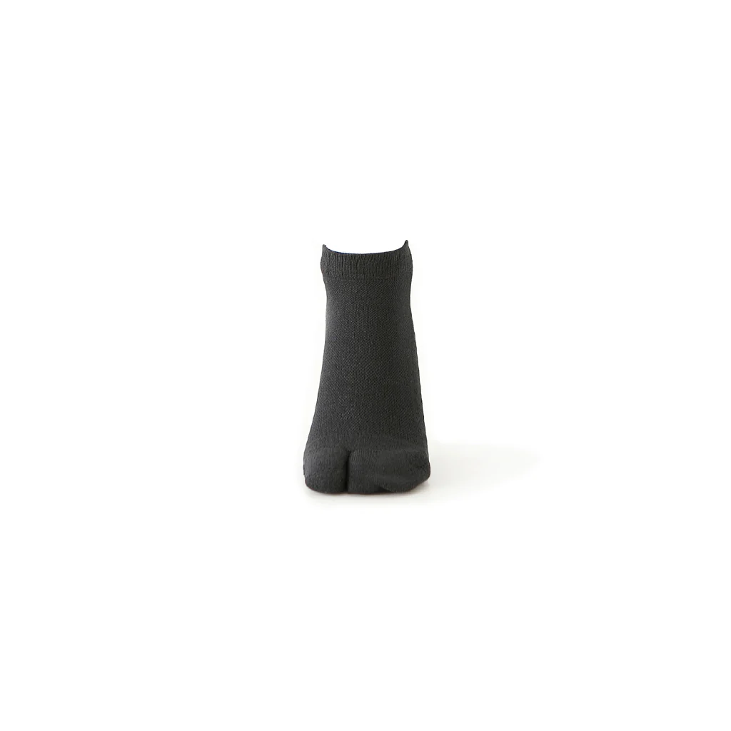 High-Standard Washi Pile Tabi Ankle Socks - Image 11