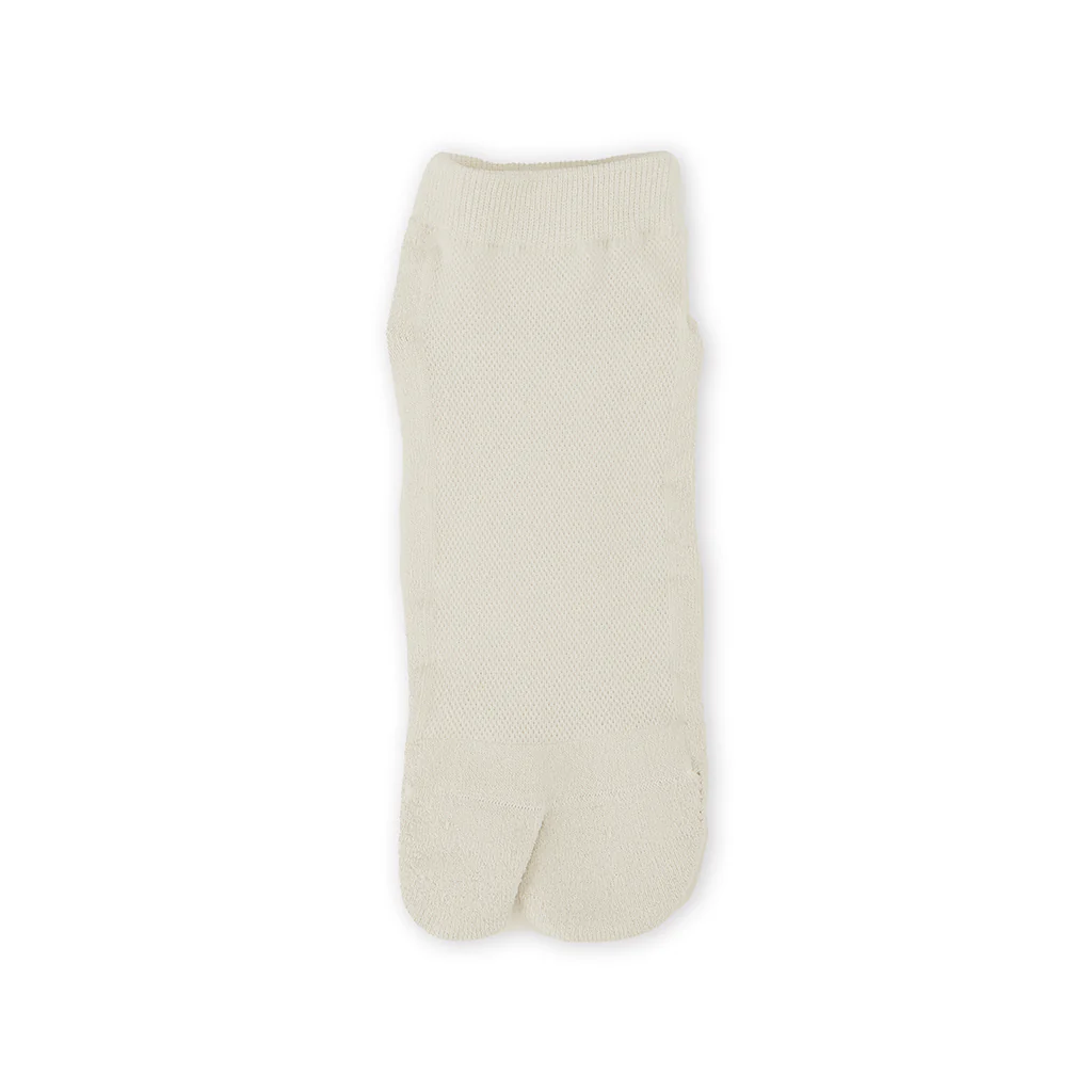 High-Standard Washi Pile Tabi Ankle Socks - Image 9