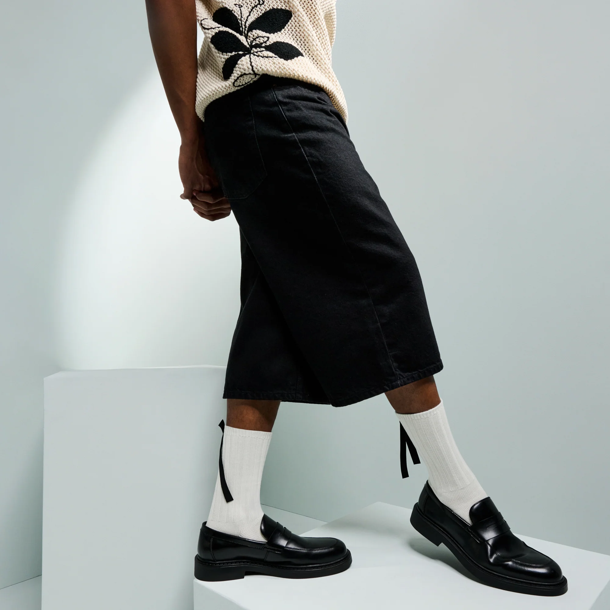 Matte Ribbon Lustrous Cotton Crew Socks - Image 2