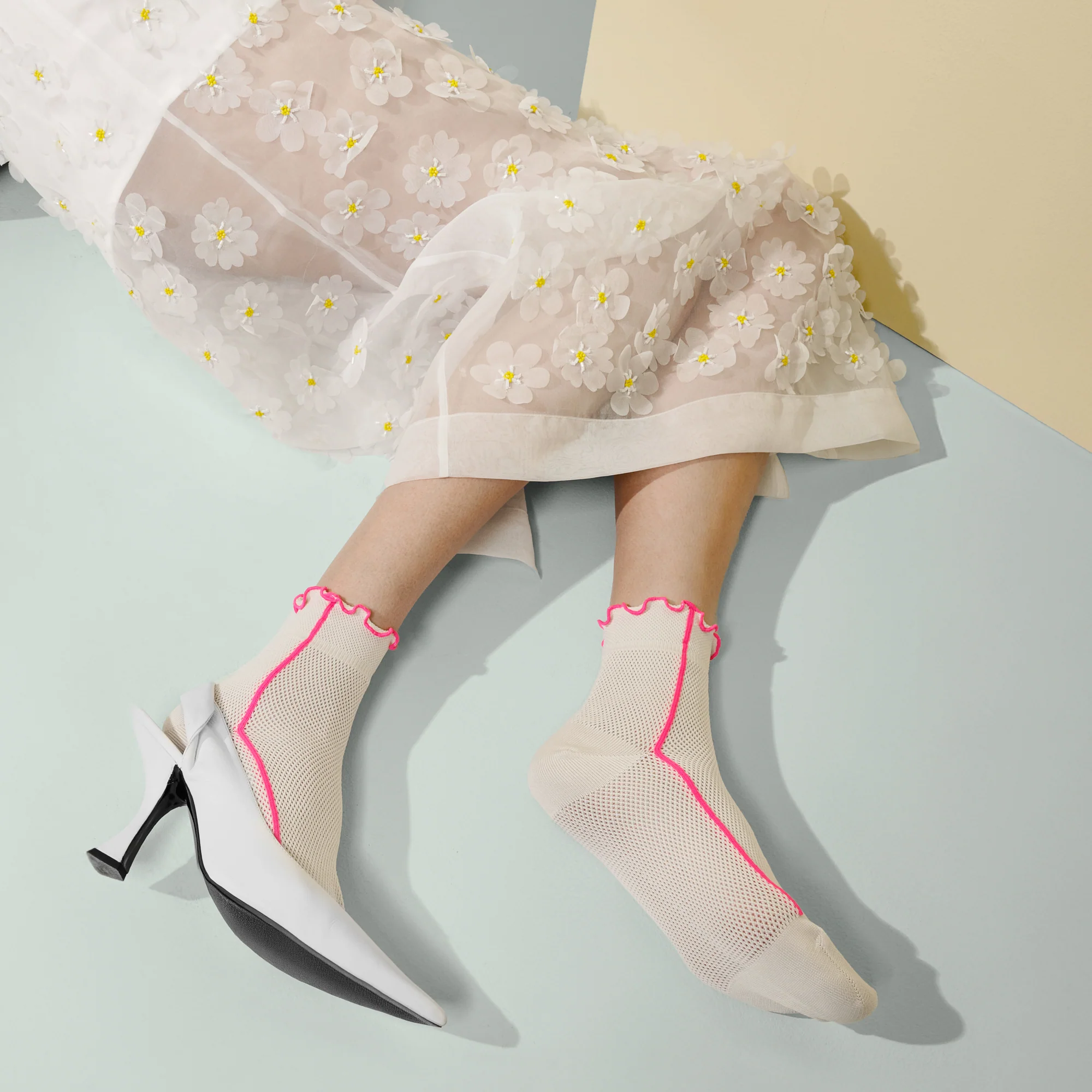 Mellow-Trim Dry Mesh Quarter Socks