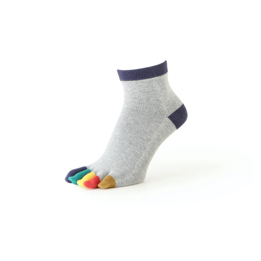 Colorful Toes Cotton Quarter Socks - Image 11