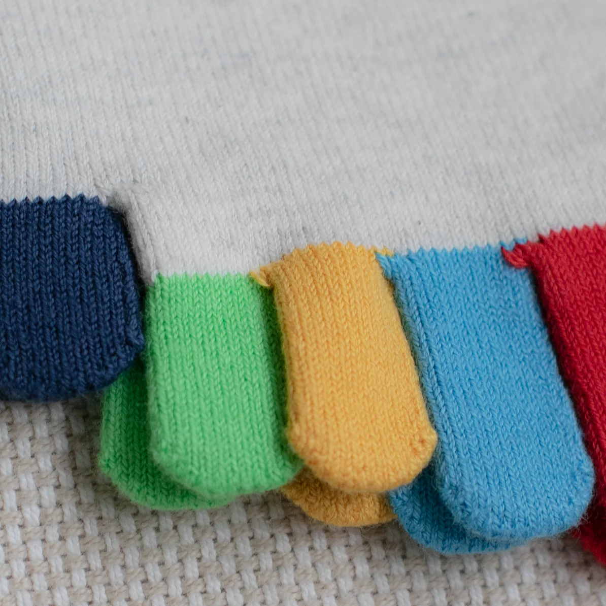 Colorful Toes Cotton Quarter Socks - Image 9