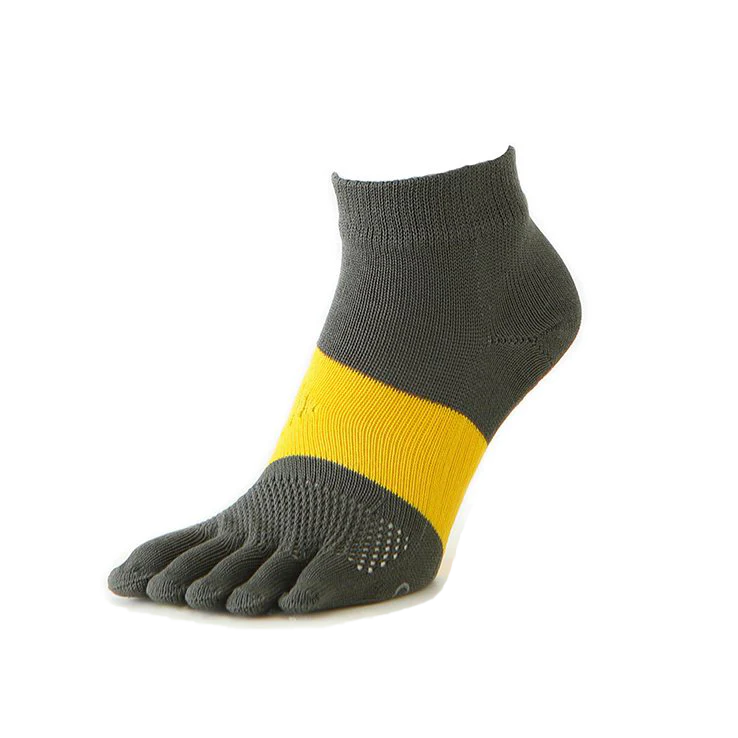 Signature Run Toe Socks - Image 13
