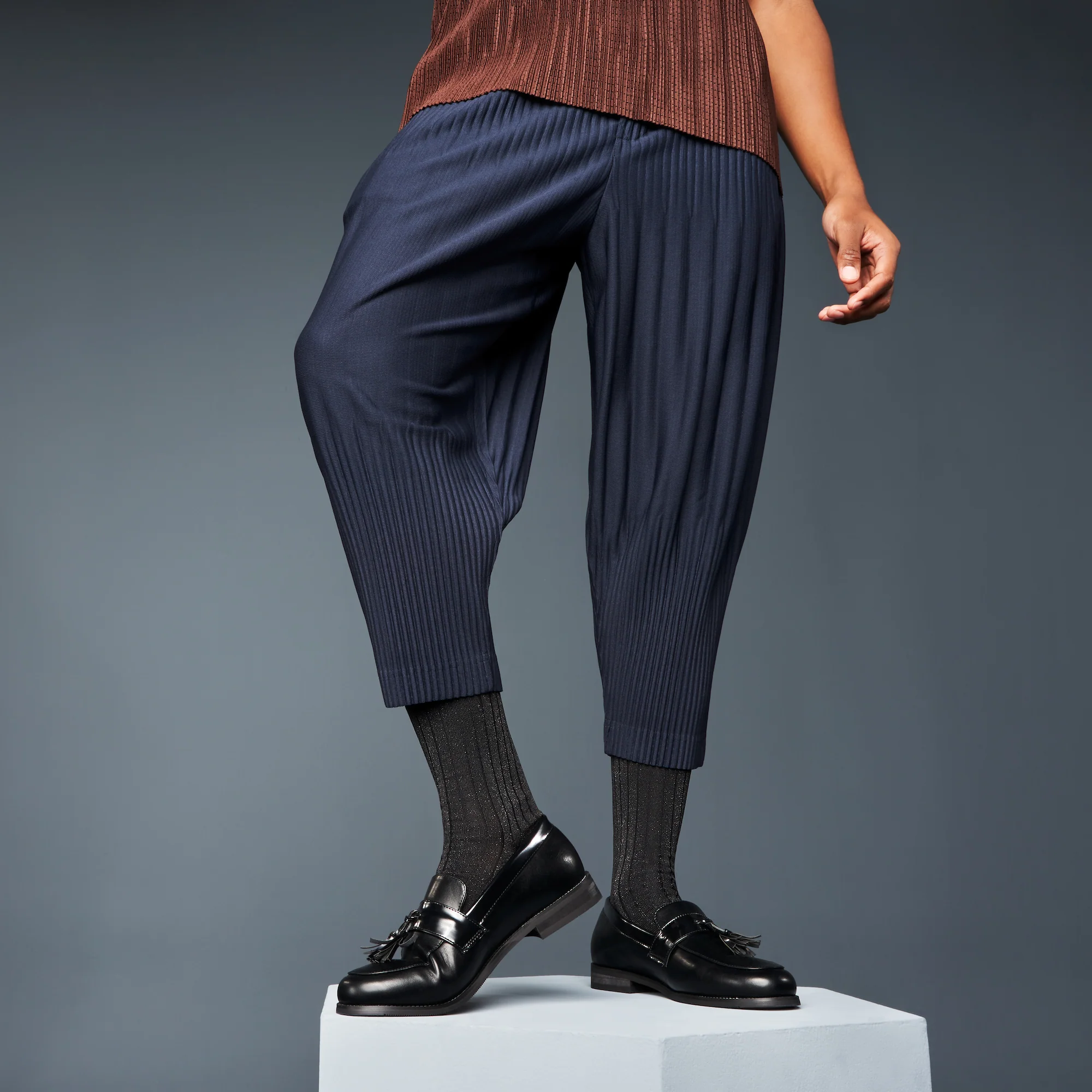 Soft Lamé Ribbed Crew Socks - Image 2