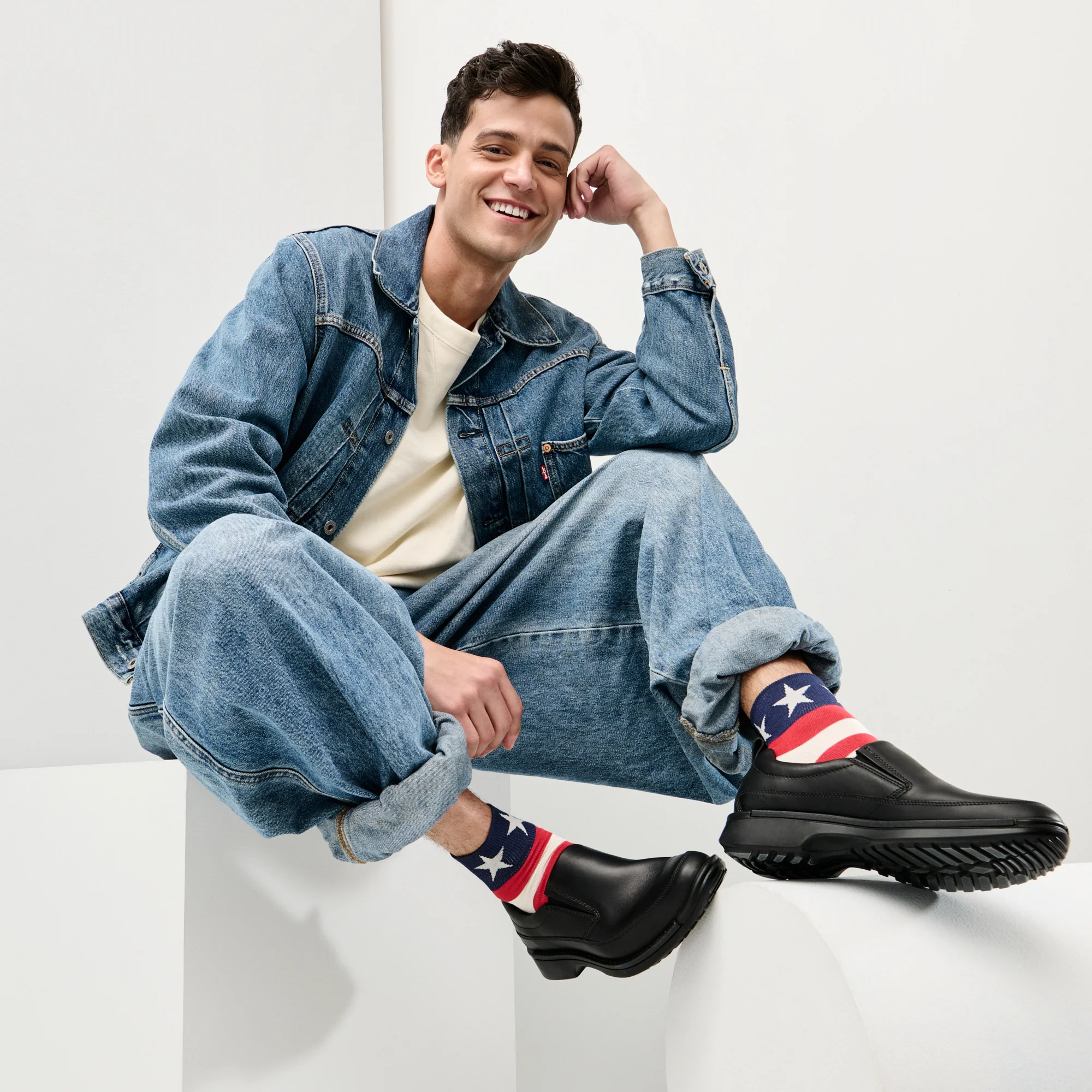 Stars and Stripes Quarter Socks with COOLMAX®︎ fiber - Image 2