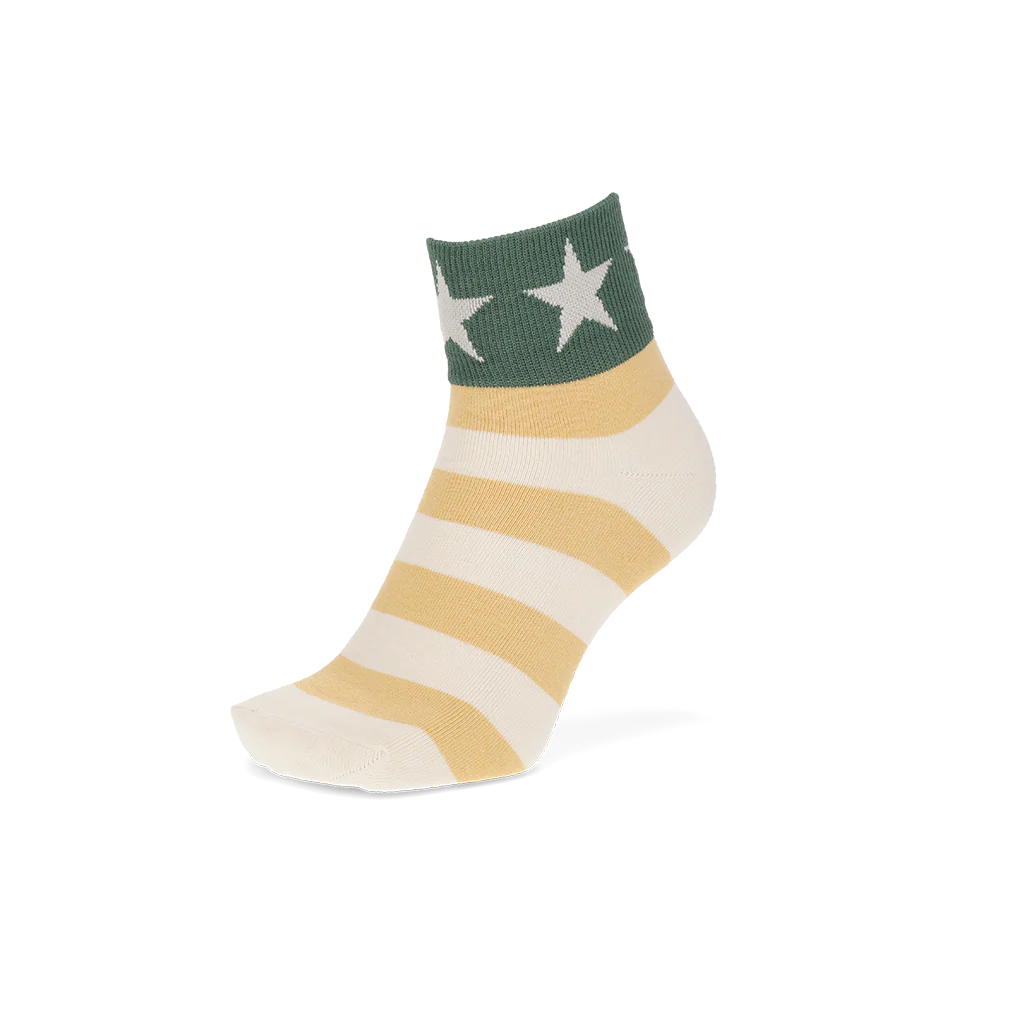 Stars and Stripes Quarter Socks with COOLMAX®︎ fiber - Image 4