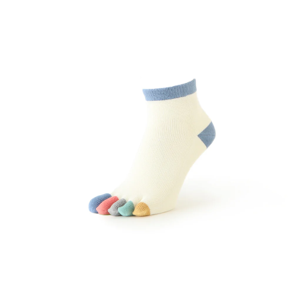 Colorful Toes Cotton Quarter Socks - Image 5