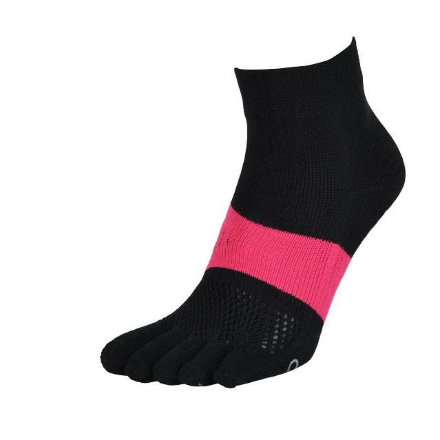 Signature Run Toe Socks - Image 10